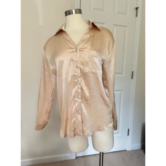 Nasty Gal champagne button down top , size 2 - Picture 1 of 6